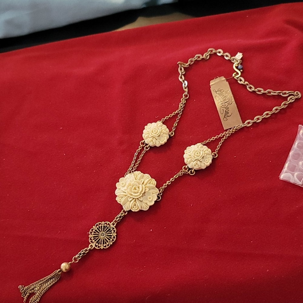 Lucky Brand Antique style flower necklace